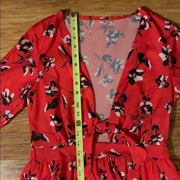 Floral blouse - Picture 8 of 8